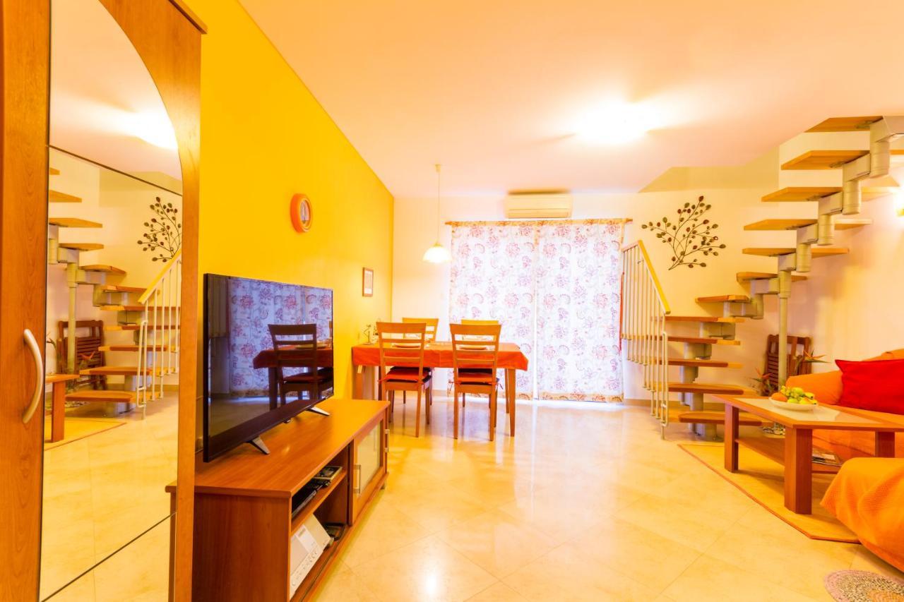 קורצולה Apartments Viva מראה חיצוני תמונה