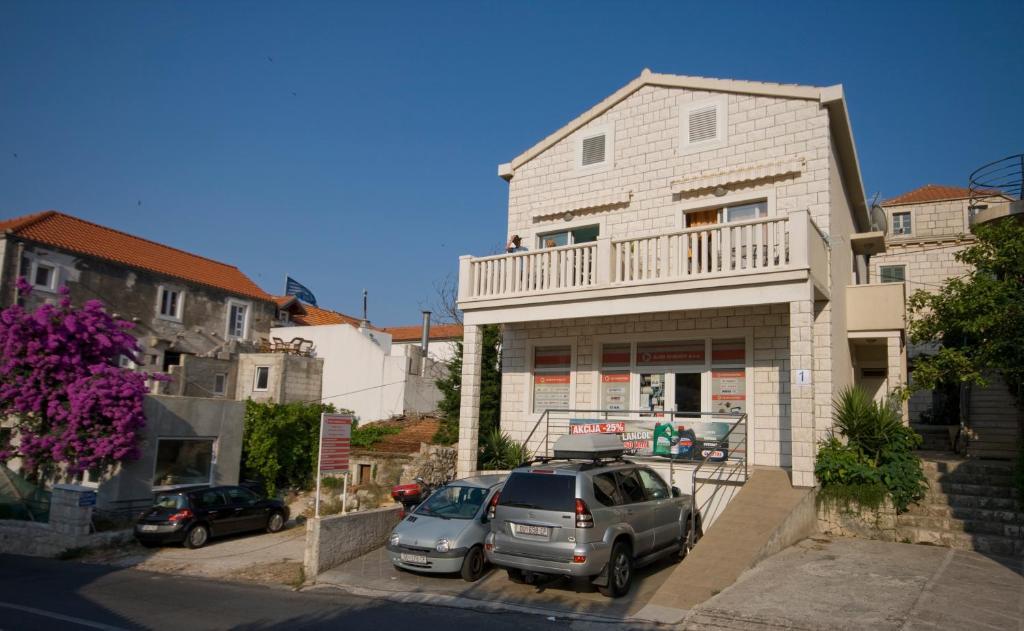 קורצולה Apartments Viva מראה חיצוני תמונה