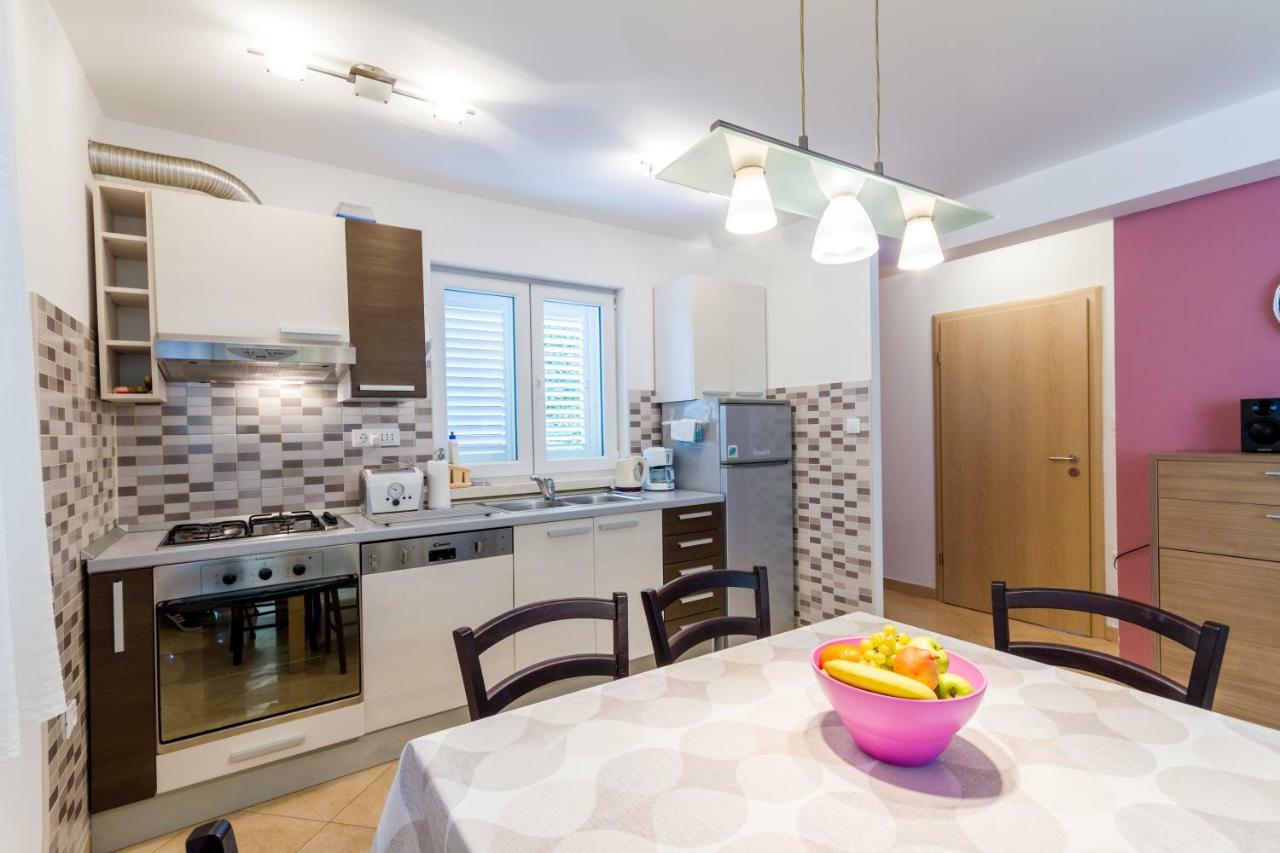 קורצולה Apartments Viva מראה חיצוני תמונה